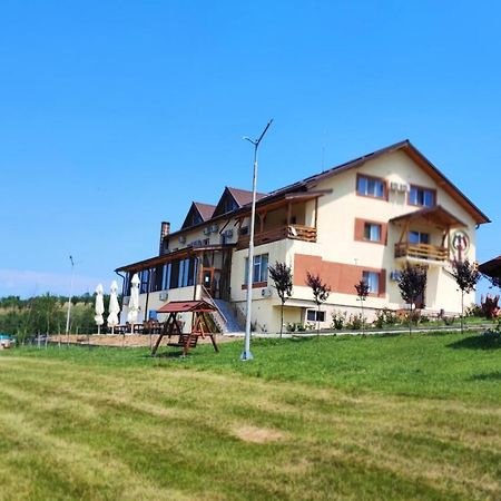 Motel Prislop Hateg Ngoại thất bức ảnh