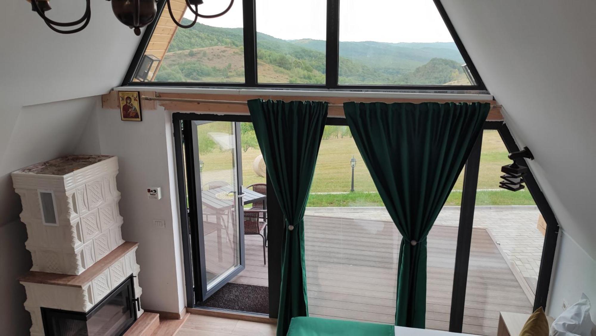 Motel Prislop Hateg Ngoại thất bức ảnh